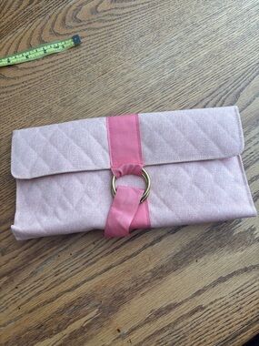 Elizabeth Arden Blush Quilted Fold-Over travel bag with Gold Ring